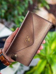 MORI Skórzany portfel w kolorze jasnobrązowym - 20 x 10 x 3 cm rozmiar: onesize. Brązowe portfele MORI, bez wzorów, z materiału. Za 56.99 zł.