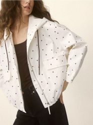 Kurtka w groszki - złamana biel. Kurtki Reserved, l, bez wzorów, z tkaniny, bez kaptura. Za 179.99 zł.