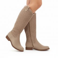 Kozaki damskie S.Barski, cholewka z materiału zapinane na suwak elegancki fason w stylu boho, beżowe, HY61-8022. Brązowe kozaki S.BARSKI, bez wzorów, boho, bez obcasa, bez zapięcia. Za 209.00 zł.