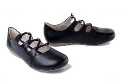 JOSEF SEIBEL 87204 971 600 Fiona 04 schwarz, półbuty damskie. Czarne półbuty wsuwane Josef Seibel, na lato, bez wzorów, ze skóry, bez obcasa. Za 305.92 zł.