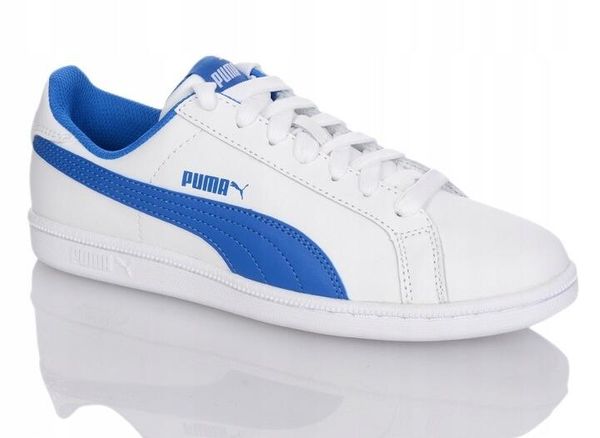 Buty sportowe damskie Puma Smash 360162 13. Białe buty treningowe Puma, bez wzorów, z gumy, bez zapięcia, trekkingowe. Za 139.00 zł.