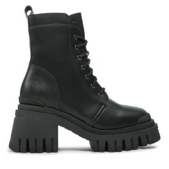 Botki Altercore. Czarne botki Altercore, bez wzorów, bez obcasa, na słupku, bez zapięcia. Za 359.99 zł.