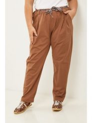 Curvy Lady Spodnie w kolorze jasnobrązowym rozmiar: 48/50. Brązowe spodnie materiałowe Curvy Lady, bez wzorów, z bawełny, klasyczne, z standardowym stanem. Za 86.99 zł.