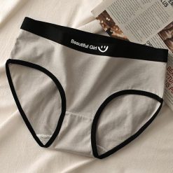 Figi sportowe bezszwowe oddychające do treningu Kostatina. Figi Intica, bez wzorów. Za 39.00 zł.