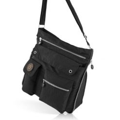 Raportówka czarna BAGSTREET SP-05-BL. Czarne torebki klasyczne Bag Street, bez wzorów, z materiału, street, na ramię, duże, bez dodatków. Za 89.99 zł.