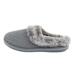 Kapcie damskie ocieplane Skechers 167225/GR szare. Szare kapcie bez wzorów, z gumy. W wyprzedaży za 255.37 zł.