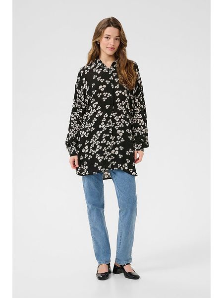 Kaffe Tunika w kolorze czarnym rozmiar: 42. Czarne tuniki Kaffe, bez wzorów, z wiskozy, bez kołnierzyka, bez ramiączek. Za 86.99 zł.