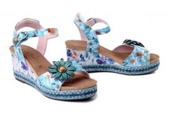 LAURA VITA 0007938 Facyo 75 bleu, sandały damskie. Niebieskie sandały LAURA VITA, bez wzorów, ze skóry, bez obcasa, na koturnie, bez zapięcia. Za 344.17 zł.