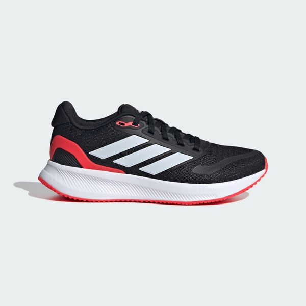 Buty Runfalcon 5. Białe buty do biegania adidas, bez wzorów, z gumy, bez zapięcia, do biegania. Za 205.85 zł.