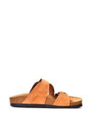 Moosefield Skórzane klapki w kolorze jasnobrązowym rozmiar: 39. Brązowe klapki Moosefield, bez wzorów, ze skóry, klasyczne, z otwartym noskiem, bez obcasa, bez zapięcia. Za 167.28 zł.