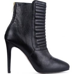 Botki LILIA PLATO. Botki marki Kazar. W wyprzedaży za 249.90 zł.