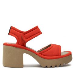 Sandały Fly London. Czerwone sandały Fly London, bez wzorów, bez obcasa, na słupku, bez zapięcia. Za 749.99 zł.