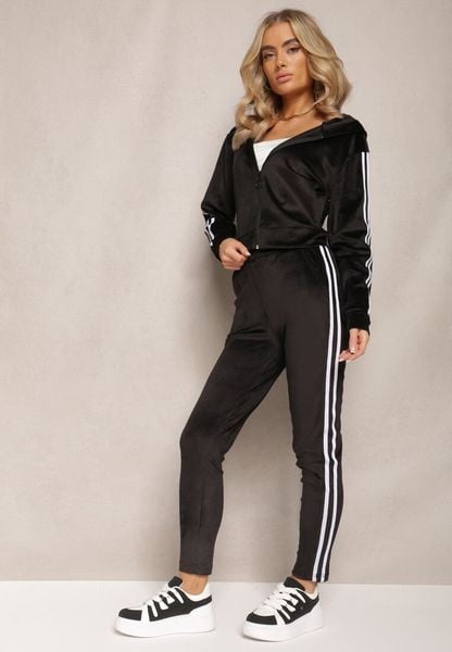 Czarny 2-Częściowy Komplet Dresowy z Weluru z Ozdobnymi Lampasami Bluza i Spodnie Anelpe. Czarne bluzy Renee, m, bez wzorów, z dresówki, eleganckie, bez ramiączek, bez kaptura. Za 79.99 zł.