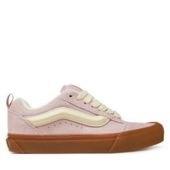 Tenisówki Vans. Czerwone trampki Vans, bez wzorów, bez zapięcia. Za 229.99 zł.