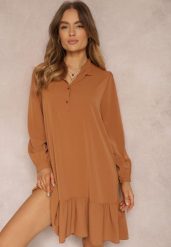 Jasnobrązowa Sukienka Pudełkowa Oversize Neki. Brązowe sukienki Renee, na co dzień, uniwersalny, z aplikacjami, eleganckie, bez kołnierzyka, bez ramiączek, mini, oversize. W wyprzedaży za 79.99 zł.