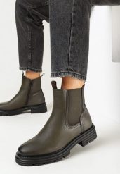 Zielone Botki na Płaskiej Podeszwie z Gumą na Cholewce Risunna. Zielone botki Born2be, bez wzorów, z gumy, bez obcasa, na płaskiej podeszwie, bez zapięcia. Za 69.99 zł.