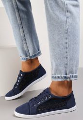 Granatowe Tenisówki z Ażurowymi Wstawkami Po Bokach Salessa. Niebieskie trampki Renee, w ażurowe wzory, z jeansu, bez zapięcia. W wyprzedaży za 31.99 zł.