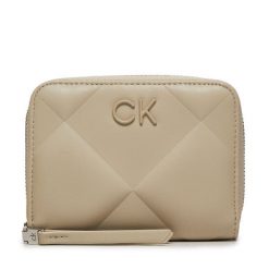 Duży Portfel Damski Calvin Klein. Brązowe portfele Calvin Klein, bez wzorów. Za 349.99 zł.