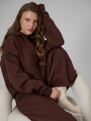 4F Bluza dresowa regular z kapturem damska - brązowa M. Brązowe bluzy 4f, m, bez wzorów, z dresówki, bez ramiączek, z kapturem. Za 159.99 zł.