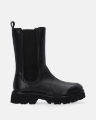 CZARNE WORKERY DAMSKIE L-2112012 BLACK. Czarne botki Venezia, bez wzorów, ze skóry, bez obcasa, bez zapięcia. Za 299.00 zł.