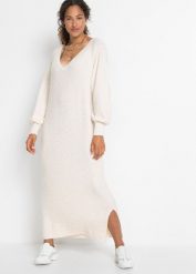 Sukienka dzianinowa oversize. Brązowe sukienki bonprix, bez wzorów, z dzianiny, bez kołnierzyka, bez ramiączek, maxi, oversize. Za 129.99 zł.