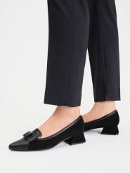 Lasocki Czółenka CEO-WS1318-01 Czarny. Czarne czółenka Lasocki, bez wzorów, ze skóry, bez obcasa, bez zapięcia. Za 269.99 zł.