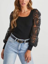 Milan Kiss Bluzka w kolorze czarnym rozmiar: M. Czarne bluzki Milan Kiss, m, bez wzorów, z koronki, bez kołnierzyka, bez ramiączek. Za 130.81 zł.