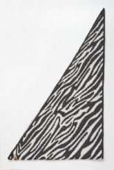 Szal damski ze wzorem LIU JO. Szaliki i kominy Liu Jo, bez wzorów. Za 359.00 zł.