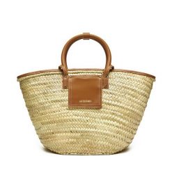 Torebka JACQUEMUS. Brązowe torebki klasyczne JACQUEMUS, bez wzorów, bez dodatków. Za 1,809.00 zł.