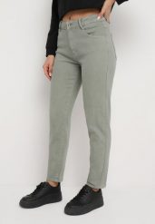 Zielone Jeansy Mom Fit z Wysokim Stanem Marzia. Zielone jeansy Born2be, bez wzorów, z jeansu, klasyczne, z podwyższonym stanem. Za 179.99 zł.