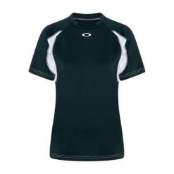 Oakley Koszulka Tech Mock Foa500573-02E. Czarne t-shirty sportowe Oakley, xs, bez wzorów, ze skóry, bez ramiączek, na golfa. Za 137.99 zł.