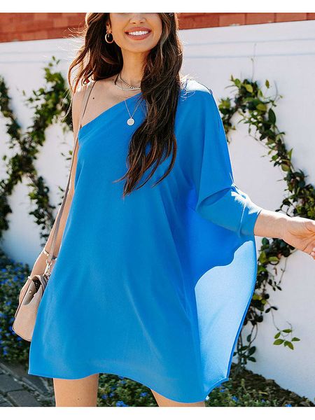 Milan Kiss Sukienka w kolorze niebieskim rozmiar: L. Niebieskie sukienki Milan Kiss, na imprezę, l, bez wzorów, bez kołnierzyka, bez ramiączek, mini. Za 170.87 zł.