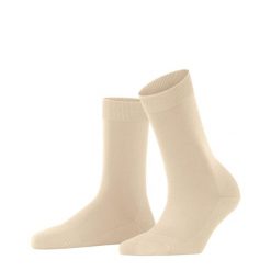 Skarpetki damskie Falke ClimaWool. Czerwone skarpetki Falke, bez wzorów, z lyocellu. Za 129.50 zł.