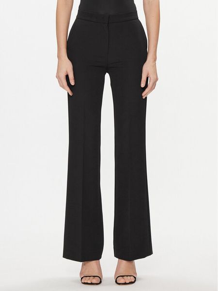 Maryley Spodnie materiałowe 24EB587/43NE Czarny Relaxed Fit. Czarne spodnie materiałowe Maryley, bez wzorów, z materiału. Za 139.99 zł.