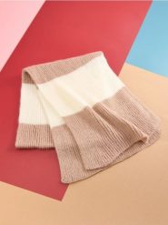 Szalik - beżowy. Brązowe szaliki i kominy Sinsay, bez wzorów, z materiału. Za 39.99 zł.