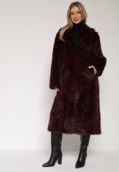 Bordowy Jednorzędowy Płaszcz Futerko o Klasycznym Kroju Yrelsha. Czerwone płaszcze Born2be, l, bez wzorów, z futra, klasyczne, bez kaptura. Za 279.99 zł.