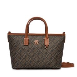 Torebka Tommy Hilfiger. Czarne torebki klasyczne Tommy Hilfiger, bez wzorów, klasyczne, bez dodatków. Za 649.99 zł.