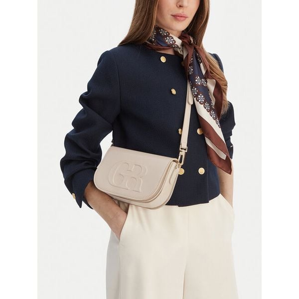 Torebka GINO ROSSI. Białe listonoszki Gino Rossi, bez wzorów, bez dodatków. Za 179.99 zł.