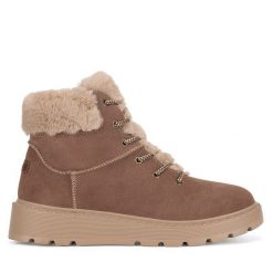 Botki Rieker. Brązowe botki Rieker, bez wzorów, bez obcasa, na płaskiej podeszwie, bez zapięcia. Za 343.99 zł.