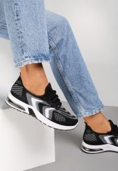 Czarne Buty Sportowe Chrysano. Czarne buty sportowe lifestyle Renee, bez wzorów, bez zapięcia. W wyprzedaży za 29.99 zł.
