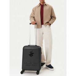 Walizka kabinowa Beverly Hills Polo Club. Czarne walizki Beverly Hills Polo Club. Za 299.99 zł.