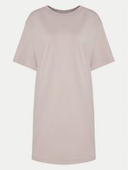 Nike Sukienka codzienna FB3204 Różowy Regular Fit. Czerwone sukienki Nike, na co dzień, bez wzorów, z bawełny, bez kołnierzyka, bez ramiączek, proste. Za 229.99 zł.
