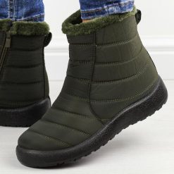 Zielone zimowe śniegowce damskie Potocki 33069. Zielone śniegowce POTOCKI, bez wzorów, z jeansu, bez zapięcia. Za 139.00 zł.