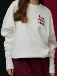 Bluza z nadrukiem na plecach - kremowy. Białe bluzy bez kaptura Sinsay, l, bez wzorów, bez kaptura. Za 39.99 zł.