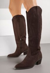 Ciemnobrązowe Klasyczne Kozaki Typu Kowbojki z Imitacji Zamszu Latonassa. Brązowe kozaki Born2be, bez wzorów, z jeansu, klasyczne, ze szpiczastym noskiem, bez obcasa, na obcasie, bez zapięcia. Za 169.99 zł.