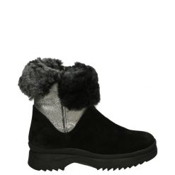 BOTKI Z METALICZNĄ CHOLEWKĄ 149504 BLACK. Czarne botki Venezia, bez wzorów, ze skóry, bez obcasa, bez zapięcia. Za 199.00 zł.