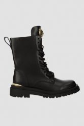 JUST CAVALLI Czarne buty Fondo Kaili Kombat. Czarne botki Just Cavalli, bez wzorów, bez obcasa, bez zapięcia. W wyprzedaży za 659.99 zł.