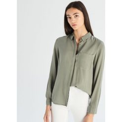 Gładka koszula z wiskozy - Zielony. Koszule marki Sinsay. Za 39.99 zł.