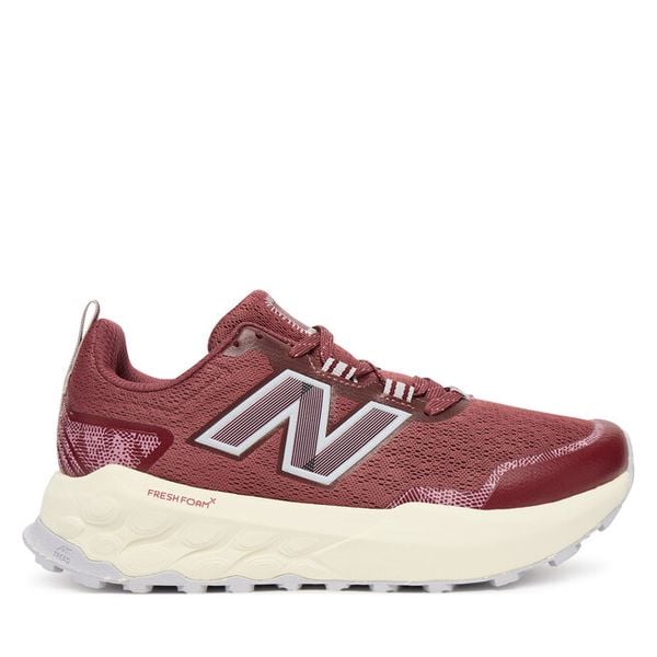 Buty do biegania New Balance. Czerwone buty do biegania New Balance, bez wzorów, bez zapięcia, do biegania. Za 440.99 zł.