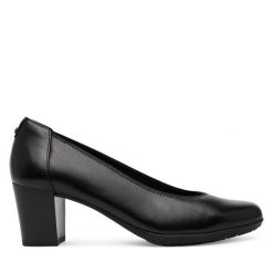 Czółenka Tamaris. Czarne czółenka Tamaris, bez wzorów, bez obcasa, bez zapięcia. Za 249.99 zł.